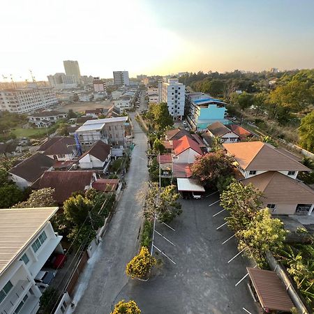 Dm Inn Khon Kaen Dış mekan fotoğraf