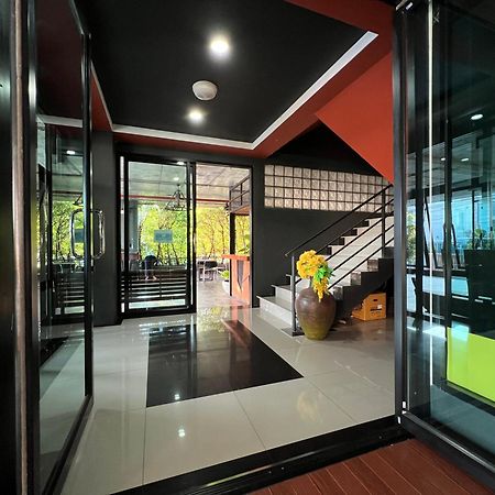 Dm Inn Khon Kaen Dış mekan fotoğraf