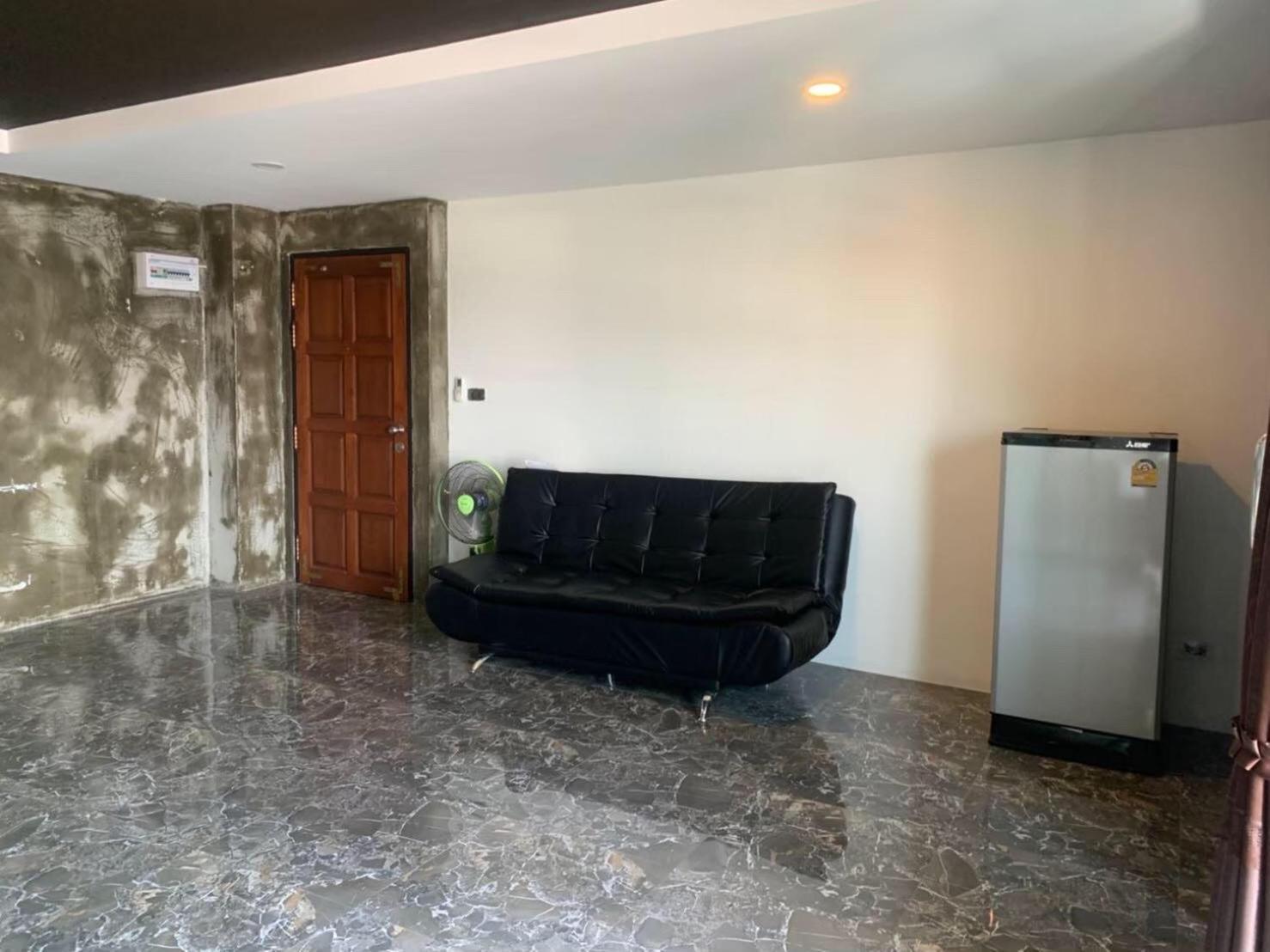 Dm Inn Khon Kaen Dış mekan fotoğraf